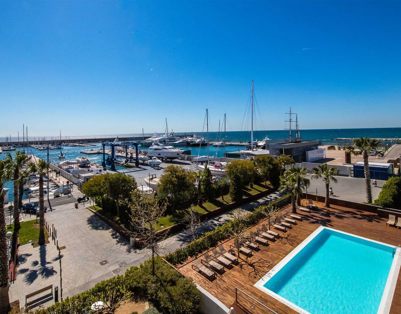 Hôtel Atenea Port Mataro****